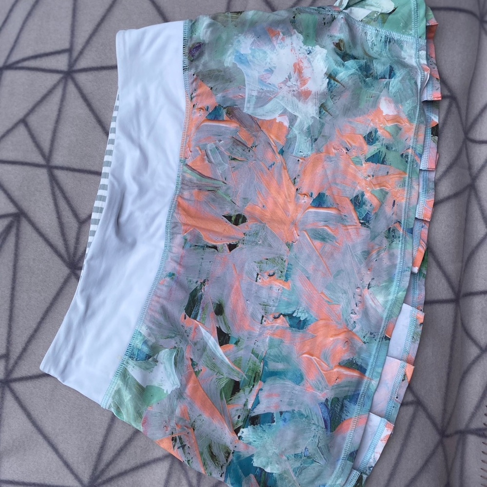 Lululemon Skirt RARE PRINT!